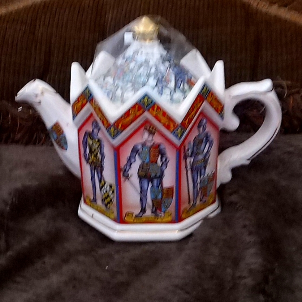 Teapot